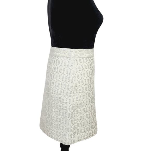 Banana Republic Cream Metallic Jacquard Pencil Skirt - Size 4 PRE-OWNED - Picture 3 of 10